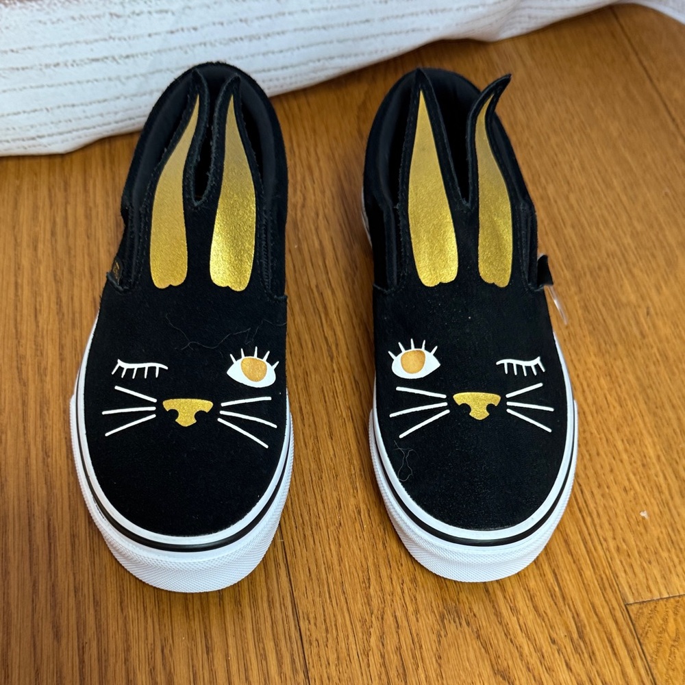 Kids Black and Gold VANS Bunny Slip-On Shoes size 2